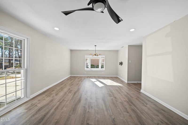 2910 Driftwood Dr, Durham, NC 27707