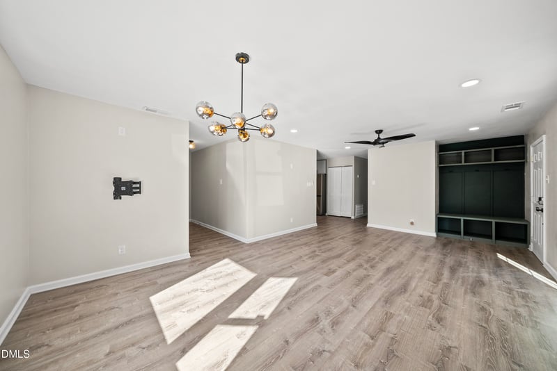 2910 Driftwood Dr, Durham, NC 27707