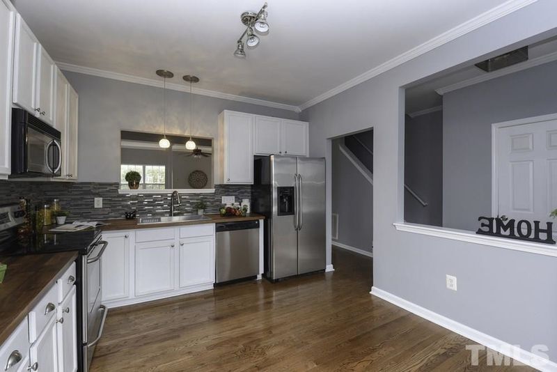 2910 Gross Ave, Wake Forest, NC 27587