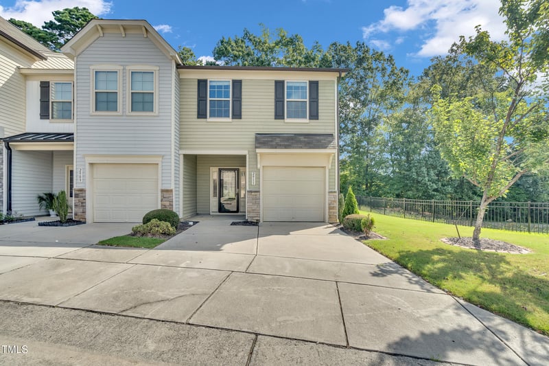 2911 Benevolence Dr, Raleigh, NC 27610