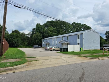 2911 Boone Trl, Raleigh, NC 27610