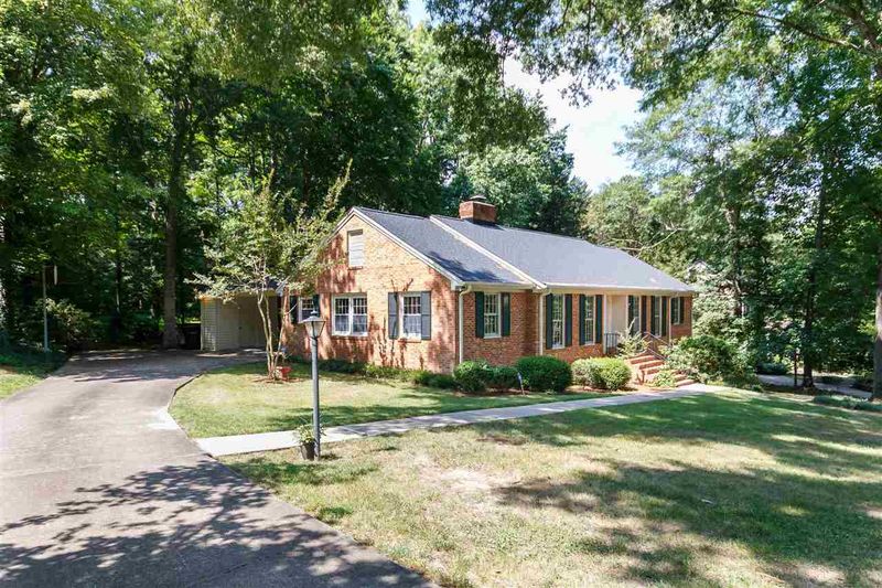 2911 Buckingham Rd, Durham, NC 27707