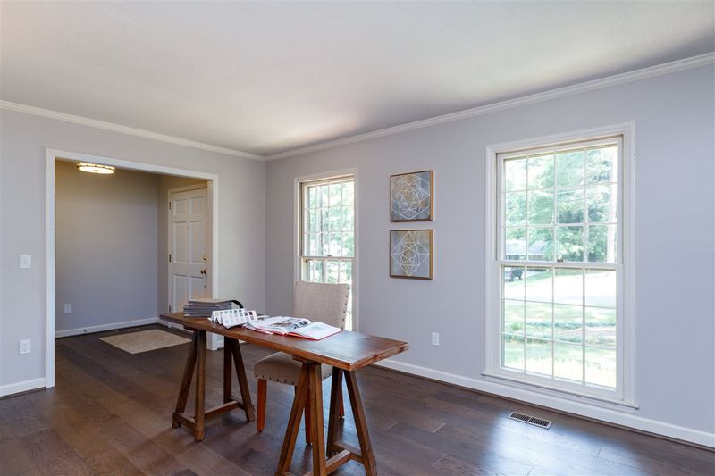 2911 Buckingham Rd, Durham, NC 27707
