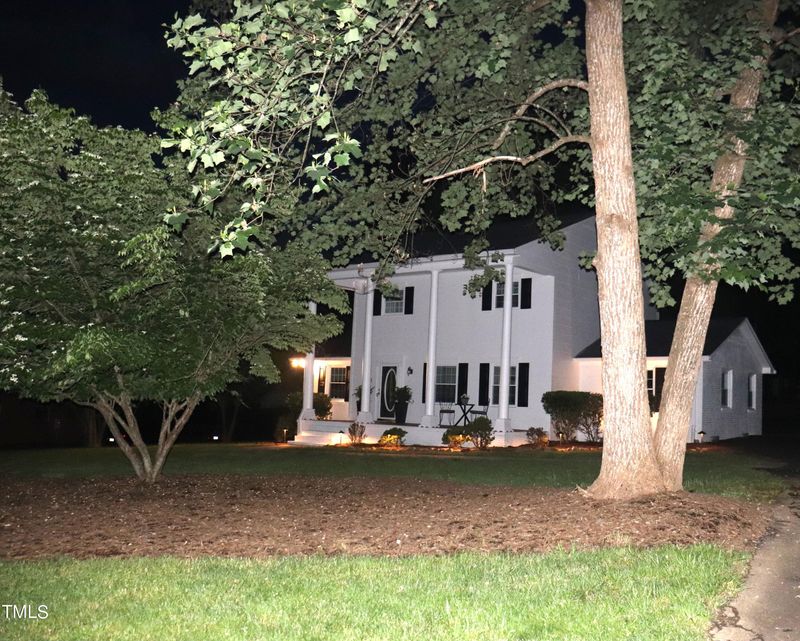2911 Little River Dr, Hillsborough, NC 27278