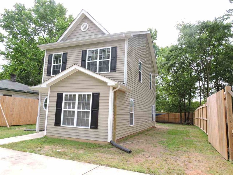 2911 Nellowood St, Durham, NC 27704