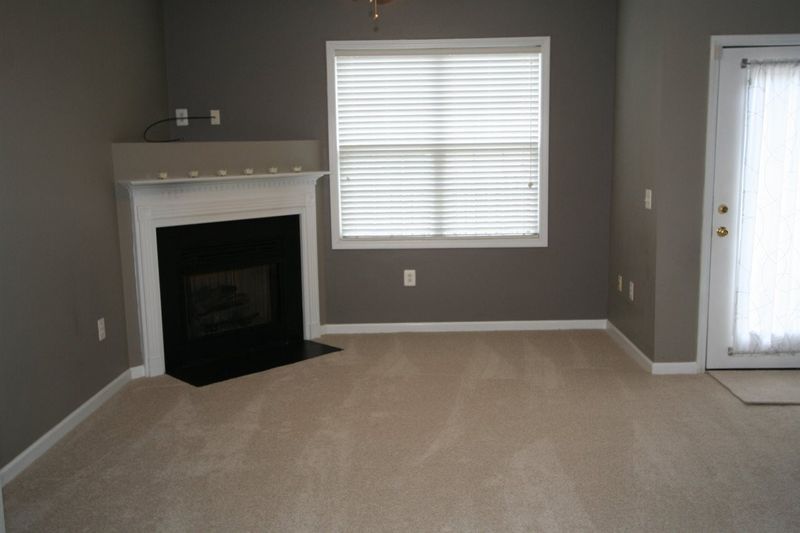 2912 Andover Glen Rd, Raleigh, NC 27604