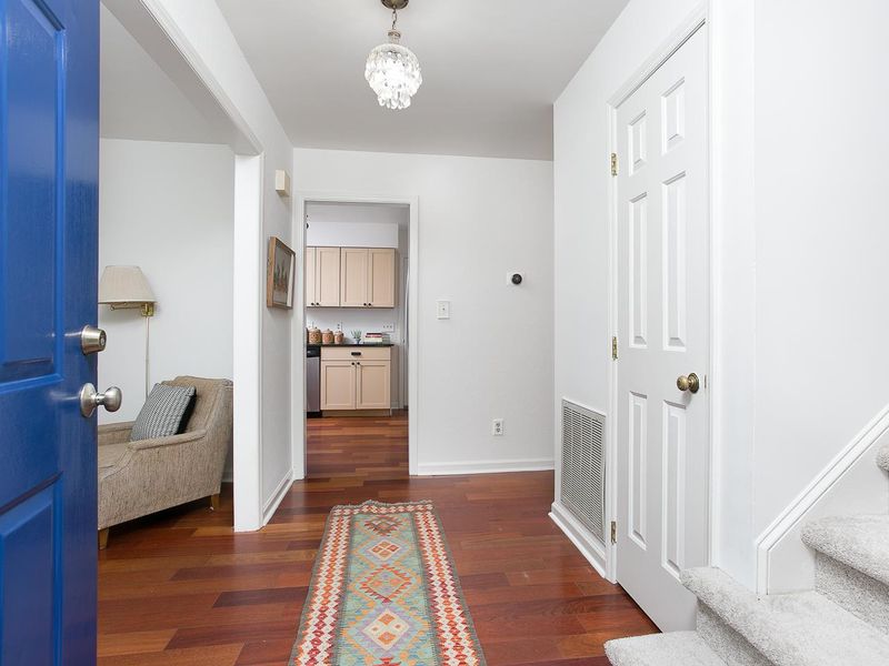2912 Appling Way, Durham, NC 27703