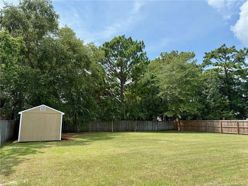 2912 Franzia Dr, Fayetteville, NC 28306