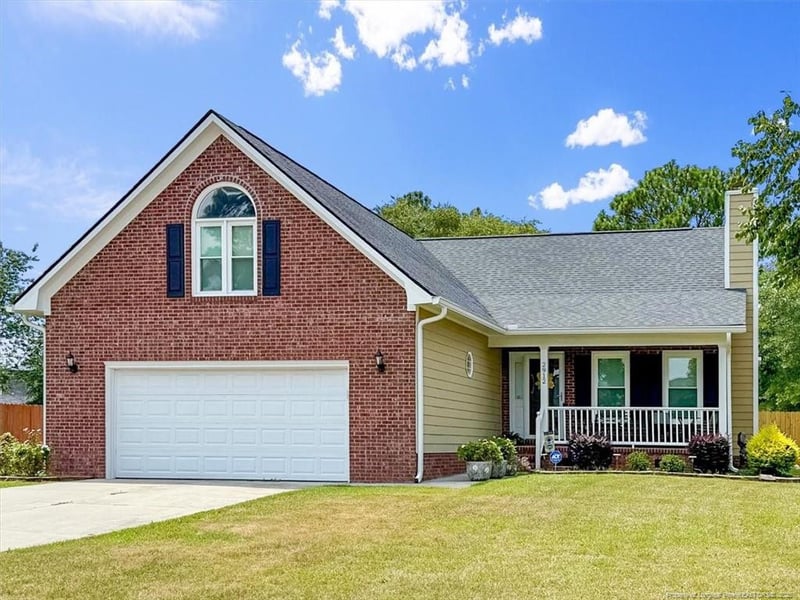 2912 Franzia Dr, Fayetteville, NC 28306