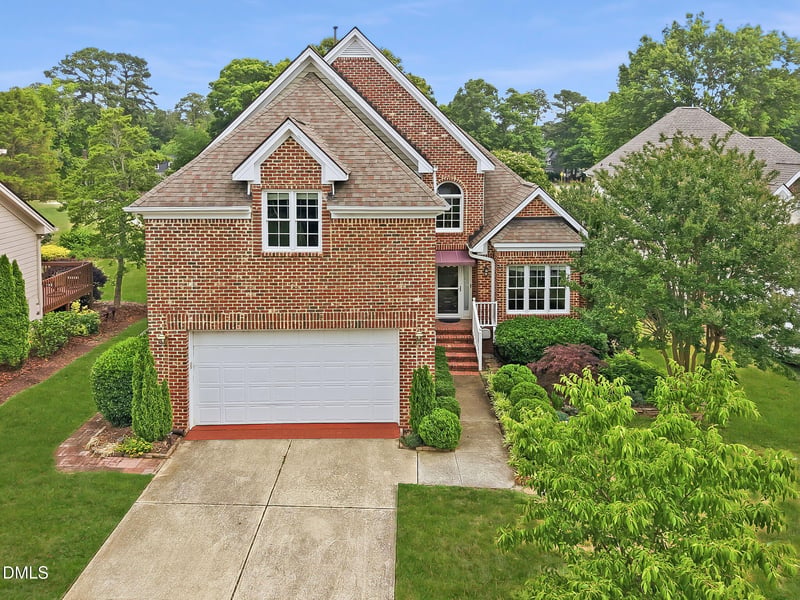 2912 Hawtree Dr, Raleigh, NC 27613