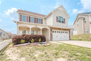 2912 Seafarer Dr, Fayetteville, NC 28306