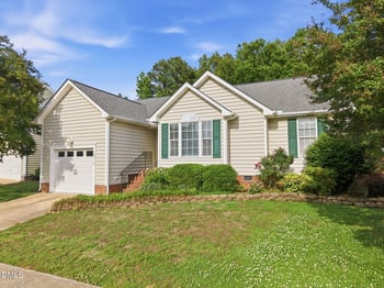 2912 Sedgefield Pines Ln, Raleigh, NC 27604
