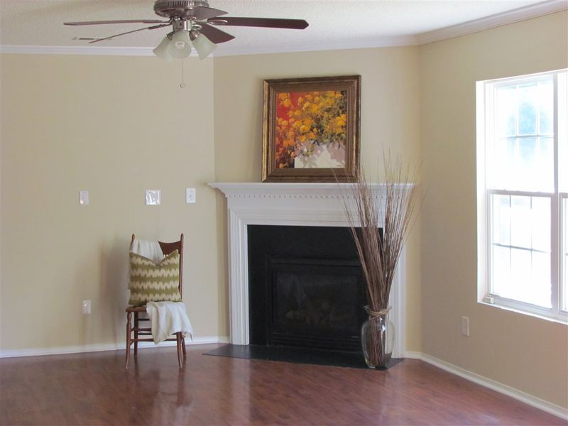 2912 Thoreau Dr, Durham, NC 27703