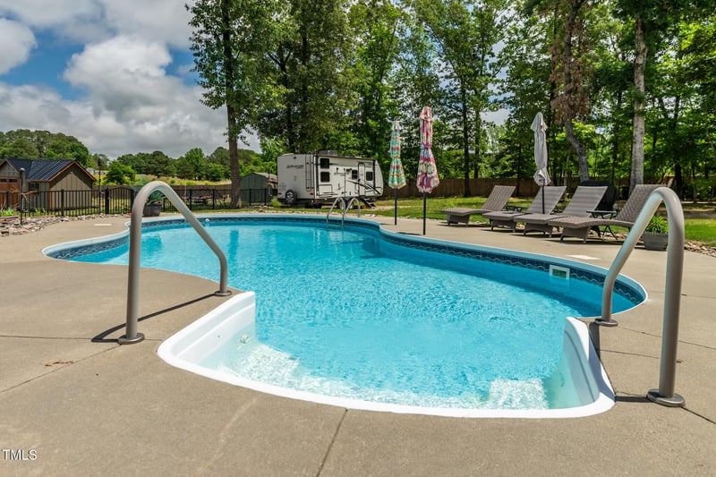 2912 Turning Brook Ln, Raleigh, NC 27616