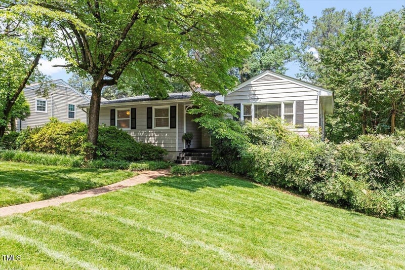 2913 Anderson Dr, Raleigh, NC 27608
