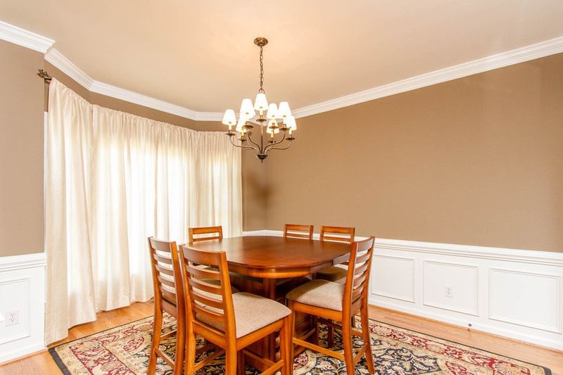 2913 Cortland Dr, Apex, NC 27539