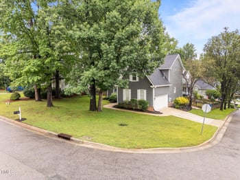 2913 Coxindale Dr, Raleigh, NC 27615