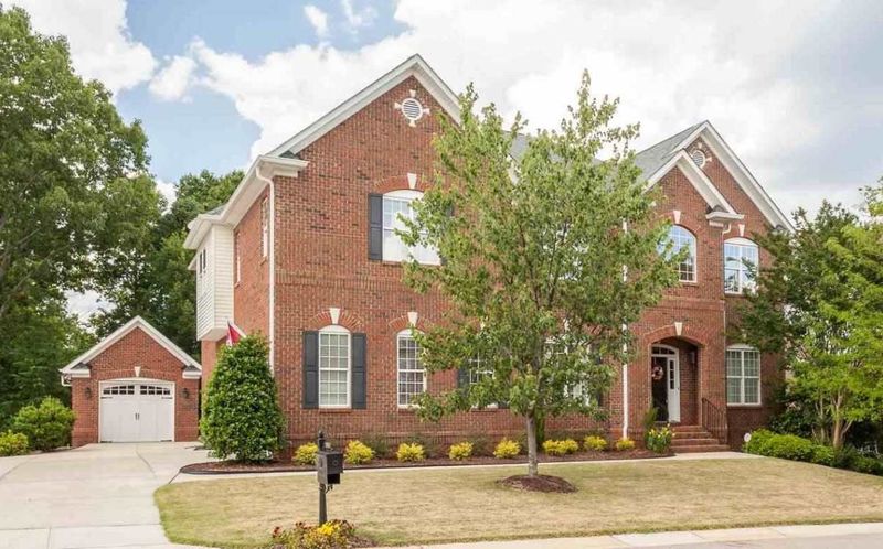 2913 Elmfield St, Raleigh, NC 27614