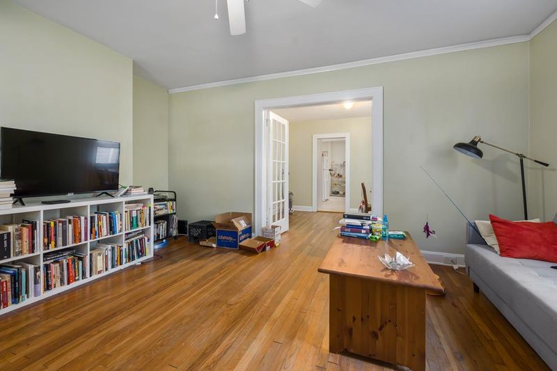 2913 University Dr, Durham, NC 27707