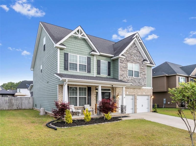 2914 Cragburn Pl, Fayetteville, NC 28306