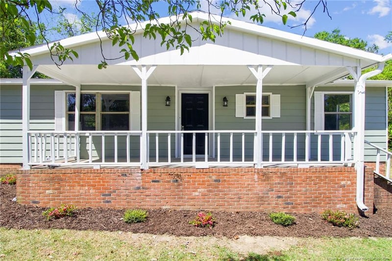 2914 Dothan Dr, Fayetteville, NC 28306