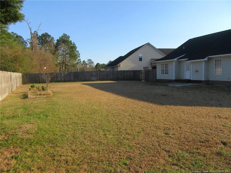 2914 Flowering Bradford Way, Fayetteville, NC 28306