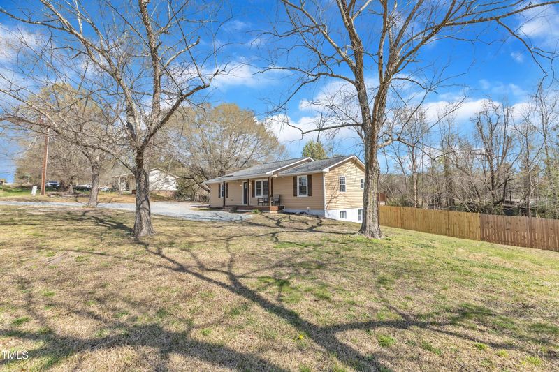 2914 Old Stage Rd N, Coats, NC 27521