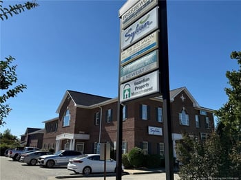 2915 Raeford Rd #203, Fayetteville, NC 28303