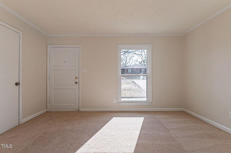 2915 Wedgedale Ave, Durham, NC 27703