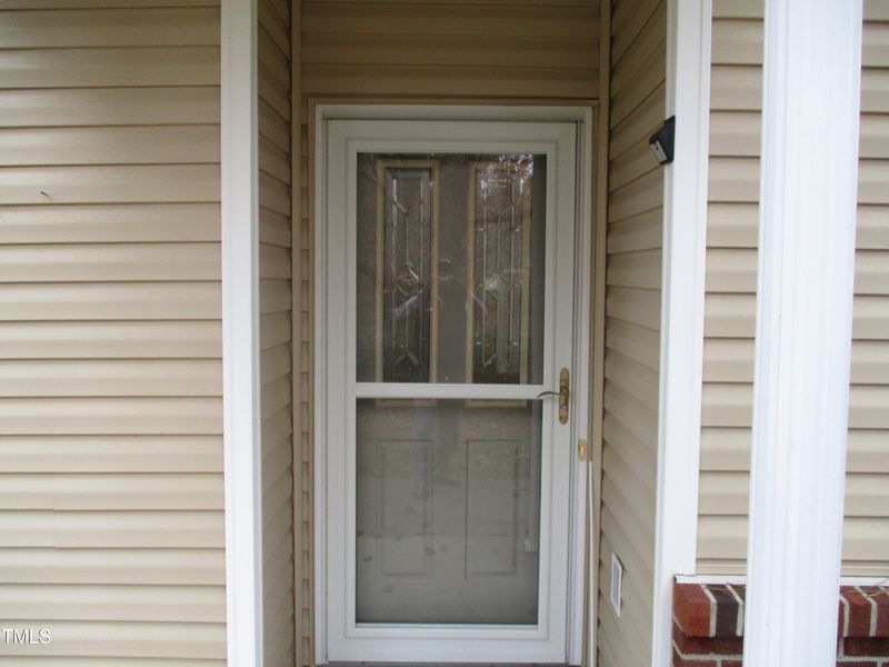 2916 Andover Glen Rd, Raleigh, NC 27604