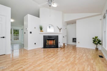 2916 Bannf Ct, Raleigh, NC 27604