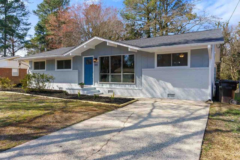 2916 Kanewood Dr, Durham, NC 27707