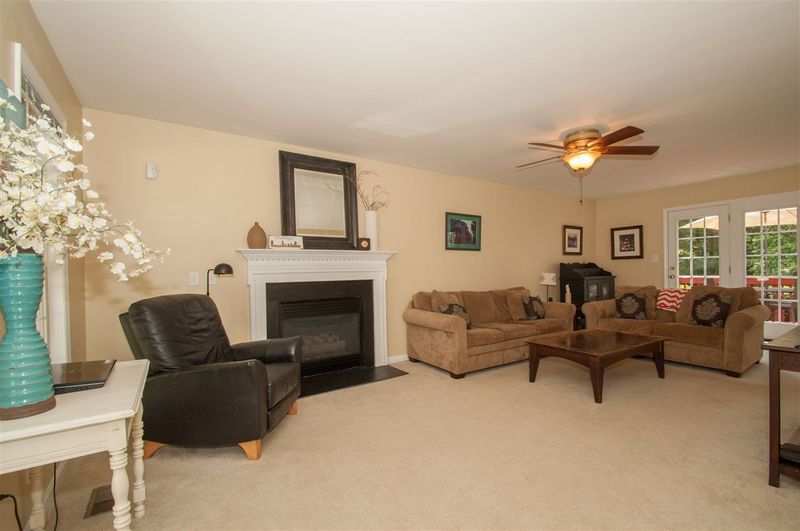 2916 New Hall Ct, Raleigh, NC 27615
