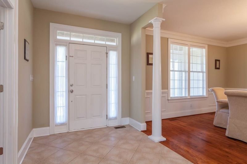 2916 Oak Bridge Dr, Raleigh, NC 27610