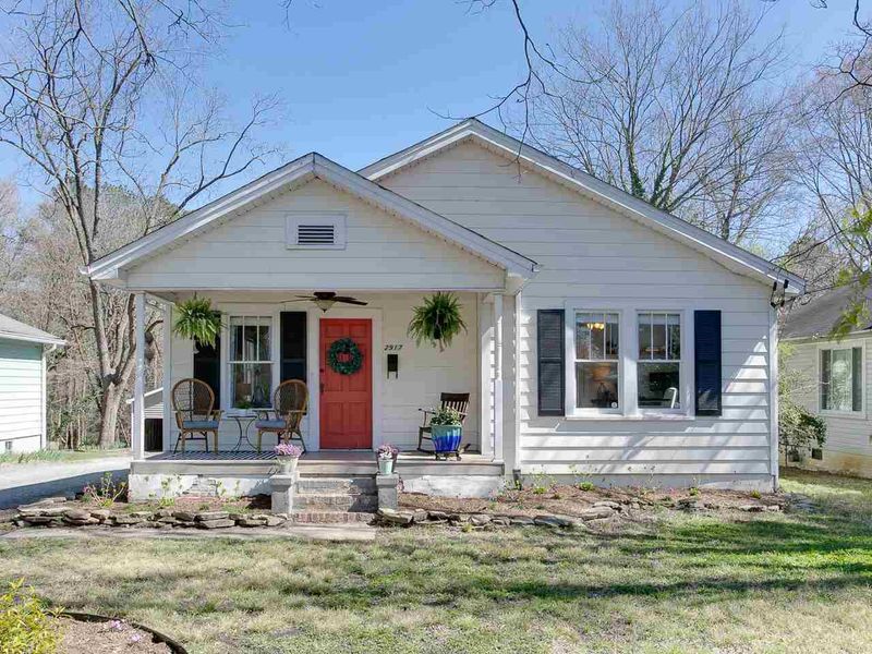 2917 Chapel Hill Rd, Durham, NC 27707