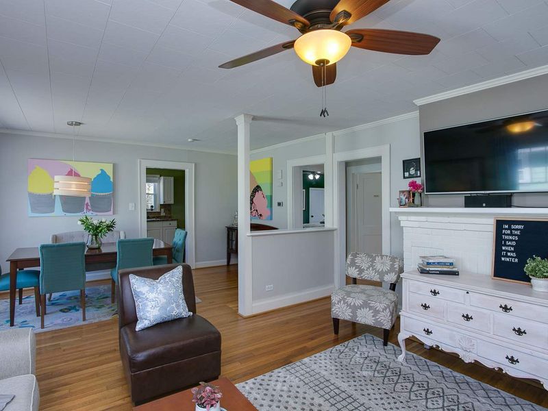 2917 Chapel Hill Rd, Durham, NC 27707