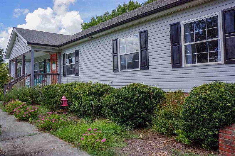 2917 Cheshire Dr, Sanford, NC 27332