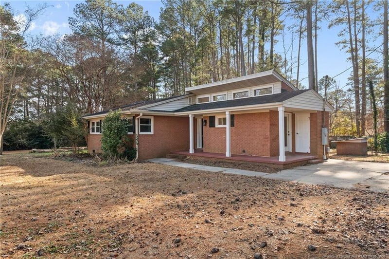 2917 Condor St, Sanford, NC 27330