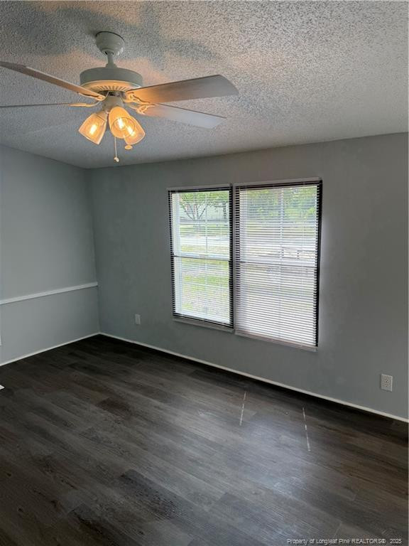 2917 Dothan Dr, Fayetteville, NC 28306