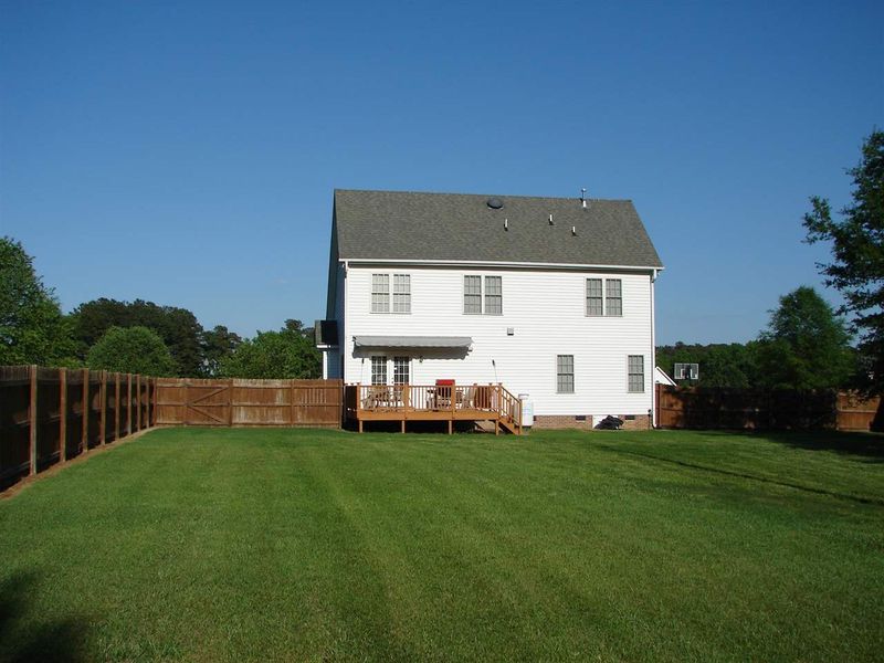 2917 Greenridge View Ln, Zebulon, NC 27597