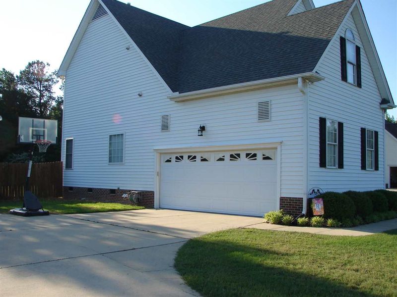 2917 Greenridge View Ln, Zebulon, NC 27597