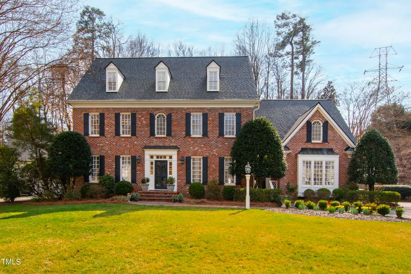 2917 Lake Boone Pl, Raleigh, NC 27608