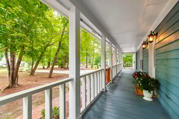 2917 Trestle Ct, Fuquay Varina, NC 27526
