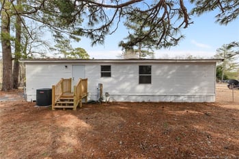 2918 Dothan Dr, Fayetteville, NC 28306