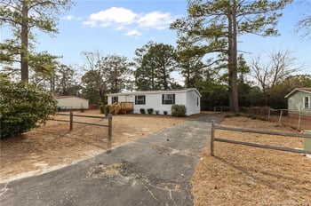 2918 Dothan Dr, Fayetteville, NC 28306