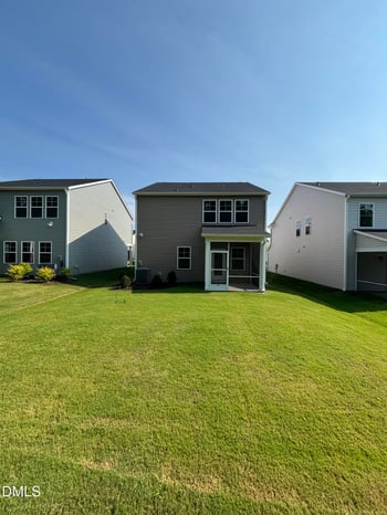 292 Beachcomber Dr, Lillington, NC 27546
