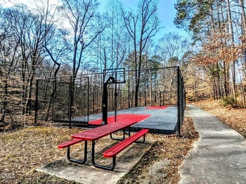 292 Beechtree Dr, Cary, NC 27513