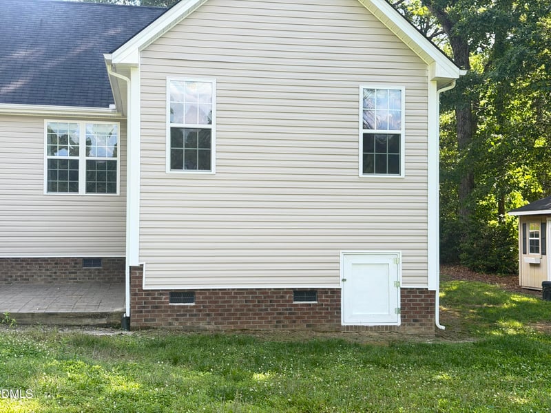 292 Buckhaven Dr, Willow Springs, NC 27592