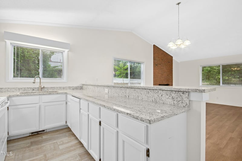 292 Cedar Lake Rd #A, Chapel Hill, NC 27516