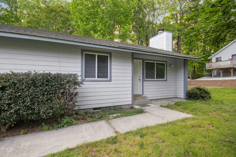 292 Cedar Lake Rd #A, Chapel Hill, NC 27516